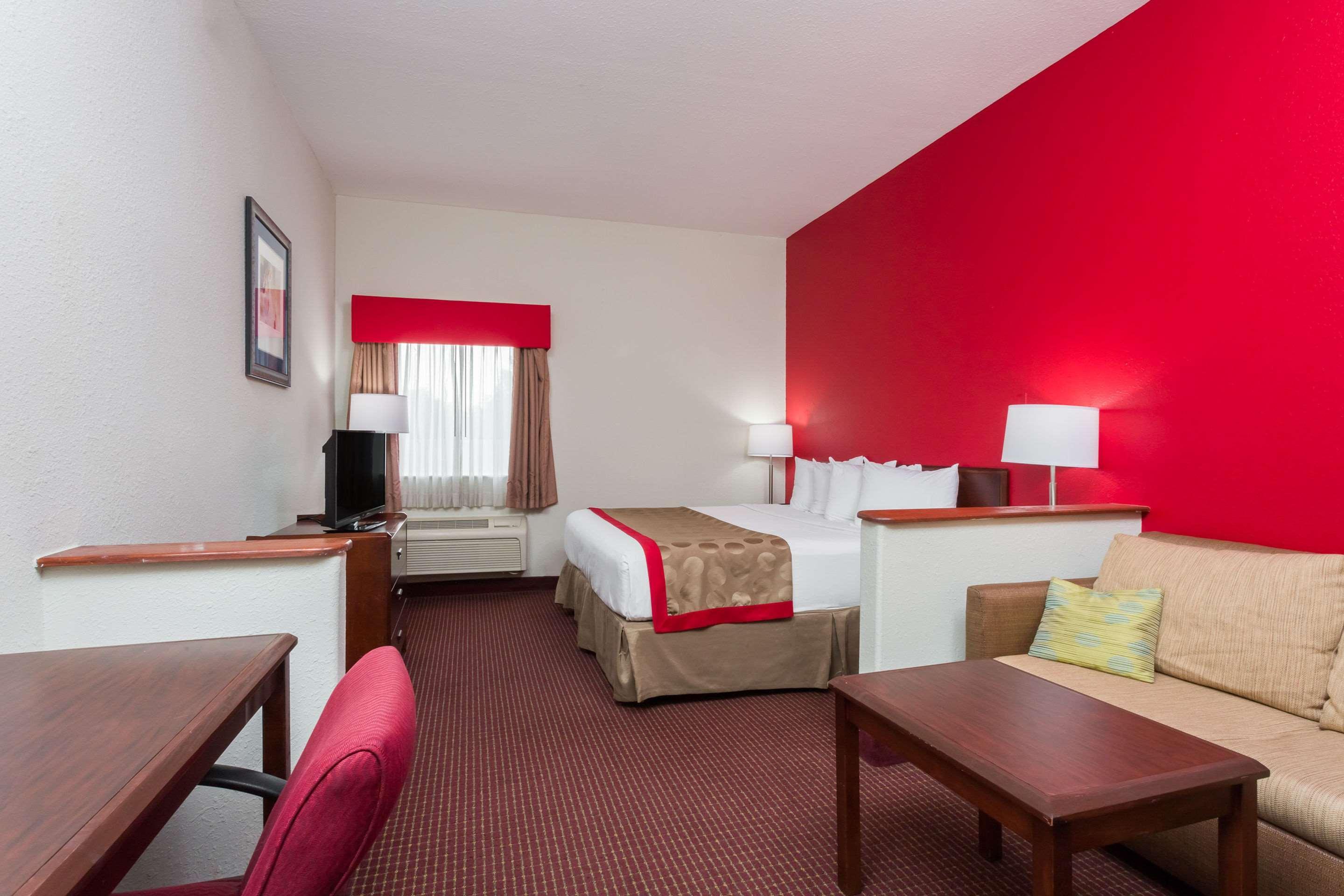 Quality Inn Zephyrhills-Dade City Dış mekan fotoğraf