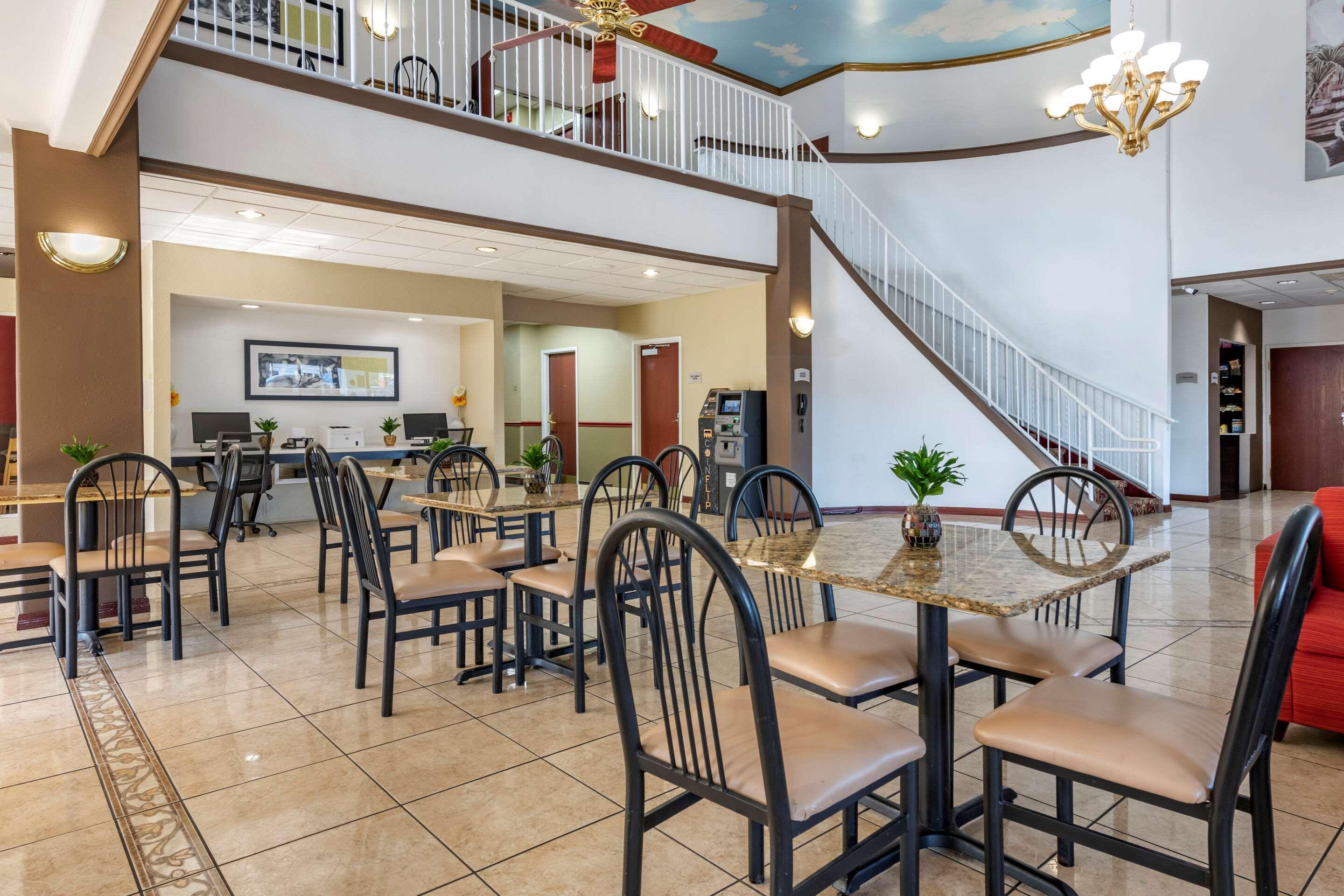 Quality Inn Zephyrhills-Dade City Dış mekan fotoğraf