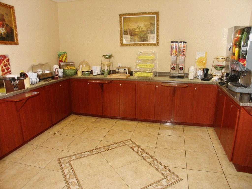 Quality Inn Zephyrhills-Dade City Dış mekan fotoğraf